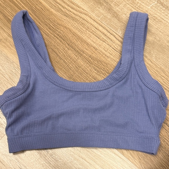 ALO Ribbed Sports bra - Picture 1 of 3